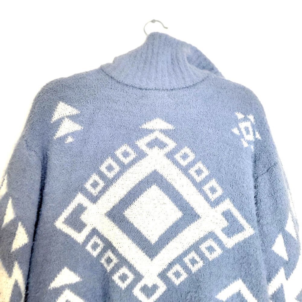 NWOT Blue Soft Knit Quarter zip Sweater Women Size Large - Picture 6 of 9